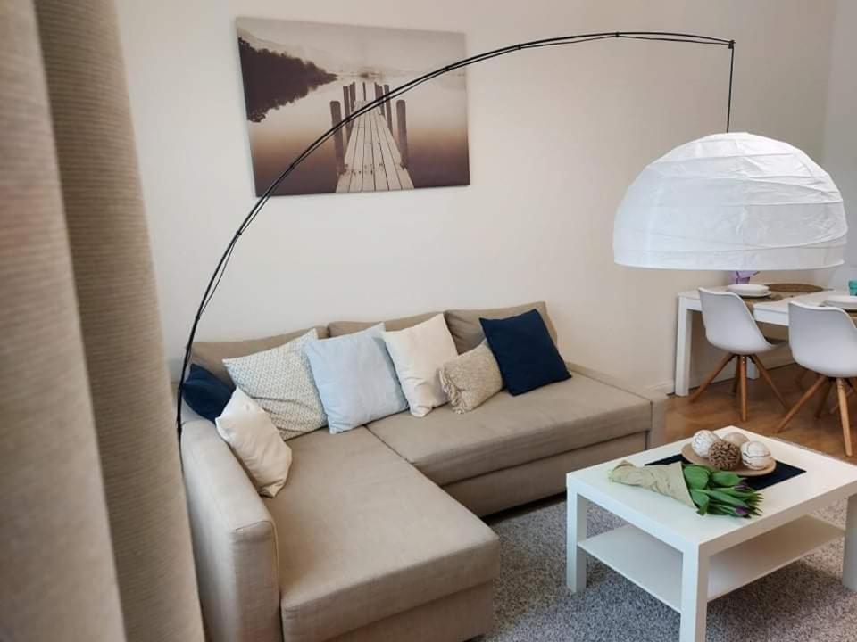 Alföldi Palace Apartman Debreţin Exterior foto