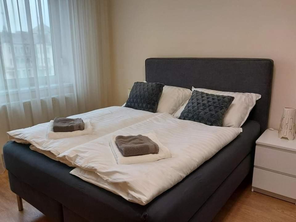 Alföldi Palace Apartman Debreţin Exterior foto