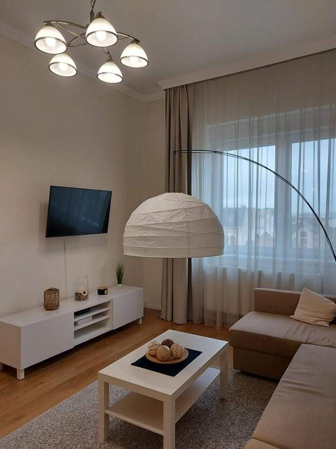 Alföldi Palace Apartman Debreţin Exterior foto