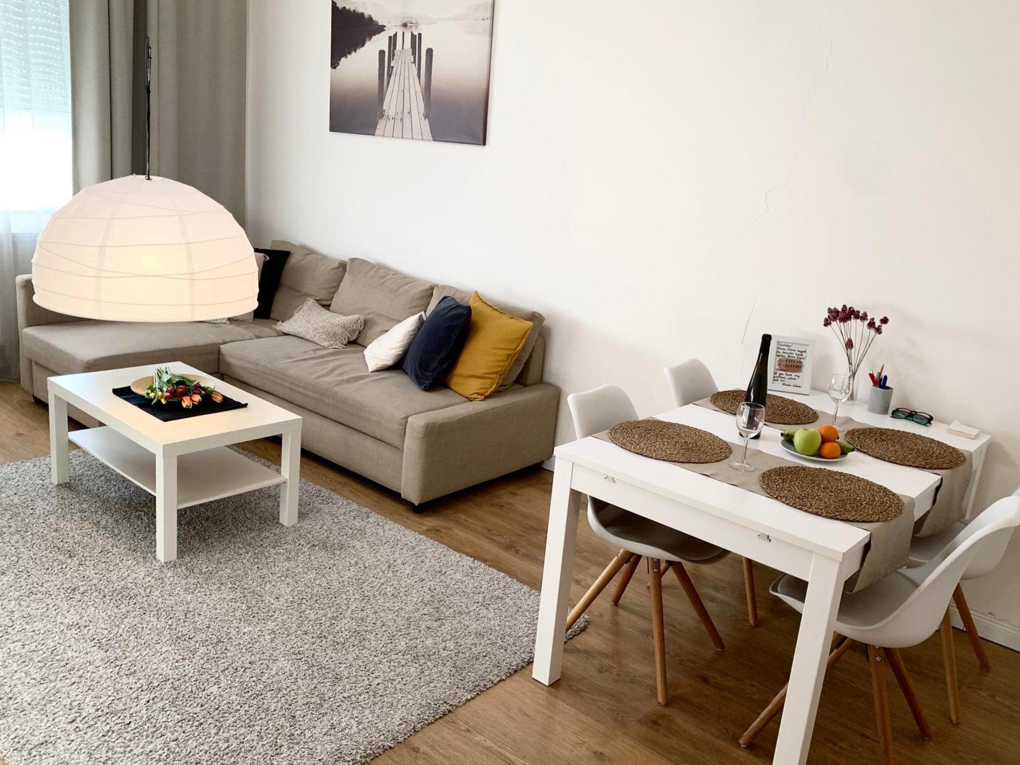 Alföldi Palace Apartman Debreţin Exterior foto